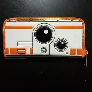 Loungefly Star Wars BB8 Wallet